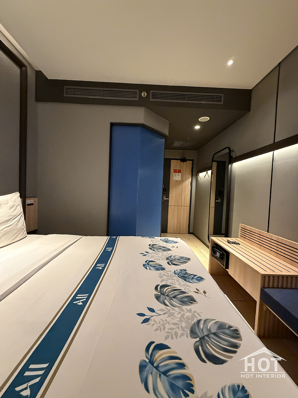 gabungan dari design interior minimalis dan modern